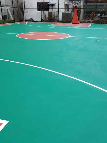 丰县 球场长期使用易出现地面开裂